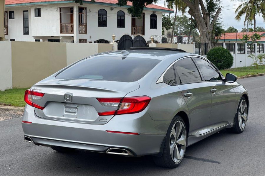 HONDA ACCORD  2018